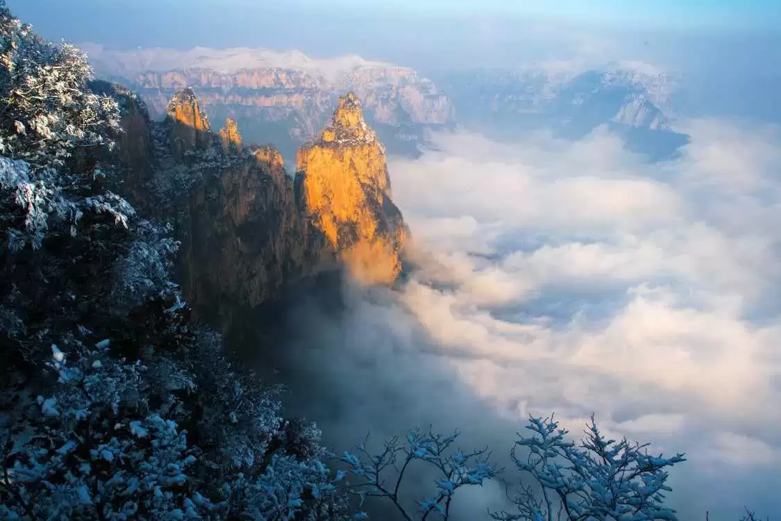 十五首关于雪晴的诗词，日映满窗松竹影，雪消并舍鸟乌声。